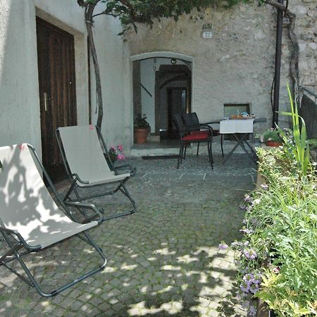 Casa Calvola Holiday Home Tenno Bilik gambar