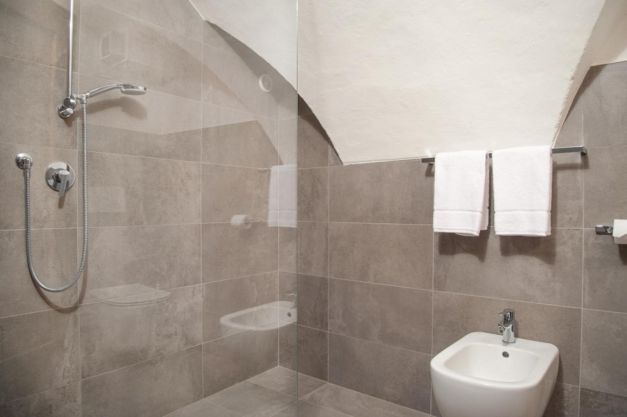 Casa Calvola Holiday Home Tenno Bilik gambar