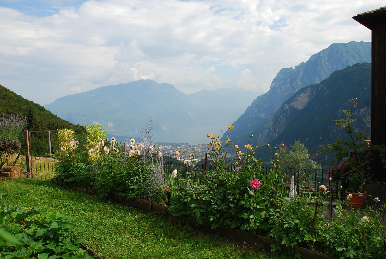 Casa Calvola Holiday Home Tenno Luaran gambar