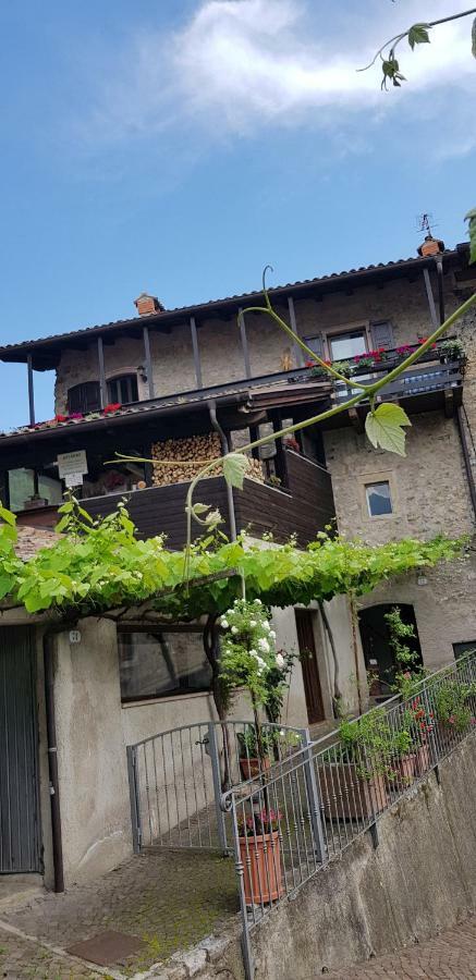 Casa Calvola Holiday Home Tenno Luaran gambar